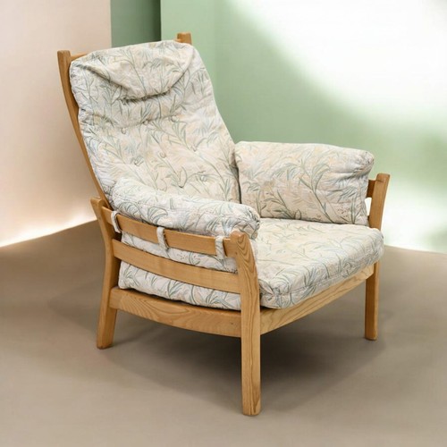 Ercol saville easy chair - ercol,
