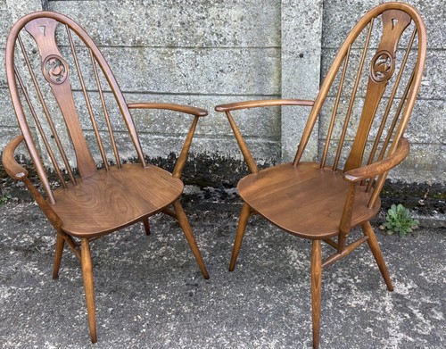 Superb modern ercol swan - superb,