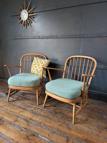 Pair mid century vintage - mid,