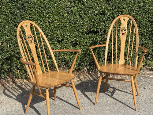 Superb modern ercol swan - modern,